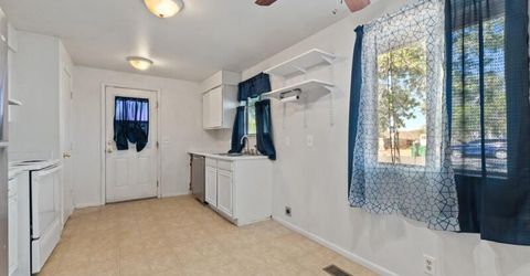 325 Medgar Avenue, Reno, NV 89506 Photo