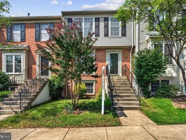 45547 HUTCHENS SQUARE, STERLING, VA 20166