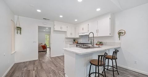 7021 Stanford Oak Dr, Sacramento, CA 95842 Photo