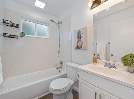 7021 Stanford Oak Dr, Sacramento, CA 95842 Photo