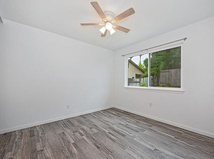 7021 Stanford Oak Dr, Sacramento, CA 95842 Photo