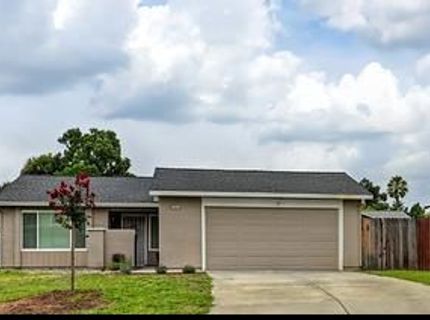 7021 Stanford Oak Dr, Sacramento, CA 95842 Photo