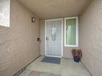 7021 Stanford Oak Dr, Sacramento, CA 95842 Photo