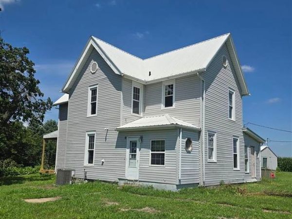 2420 220th St., Mt Pleasant, IA 52641