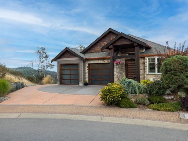 2027 Hedgestone Lane , Langford, BC V9B 6V2
