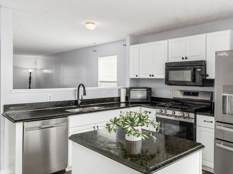 8095 Beardsley Avenue, Blacklick, OH 43004 Photo 7