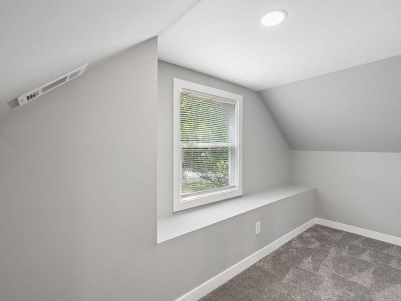 2411 Lindale Road, Columbus, OH 43224 Photo 21