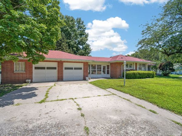 623 Rose Avenue, Des Moines, IA 50315
