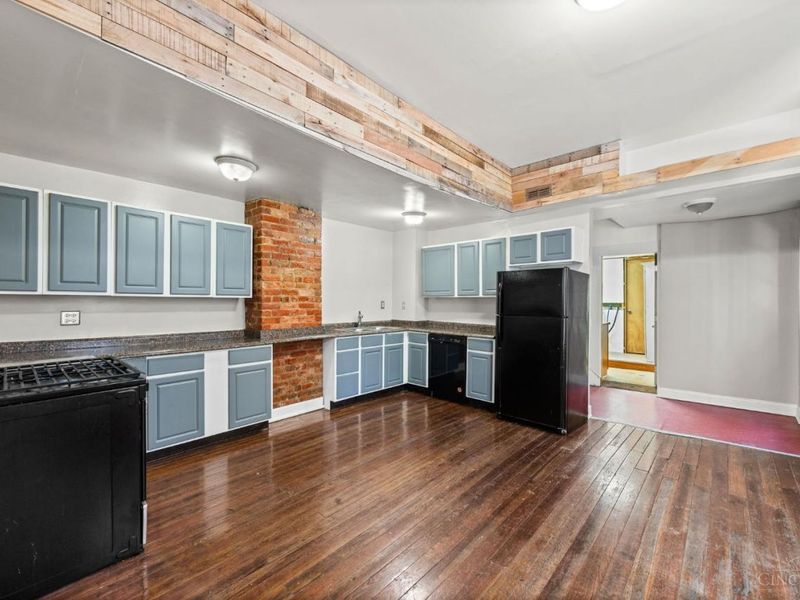 2224 Victor Street, Cincinnati, OH 45219 Photo 8