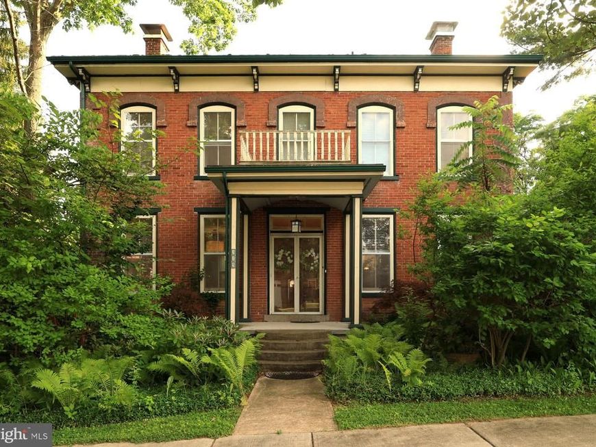 315 N Pennsylvania Avenue, Centre Hall, PA 16828 Main Photo