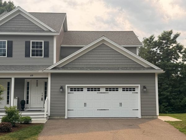 49 Florence Lane, Colchester, VT 05446