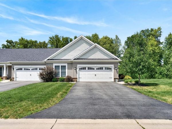 933 Pathway Lane, Webster, NY 14580