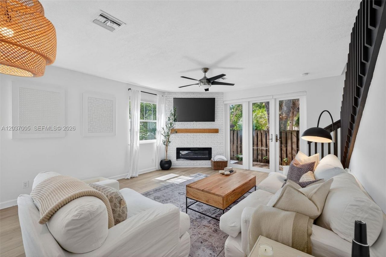 1214 W Las Olas Blvd , Fort Lauderdale, FL 33312 Photo