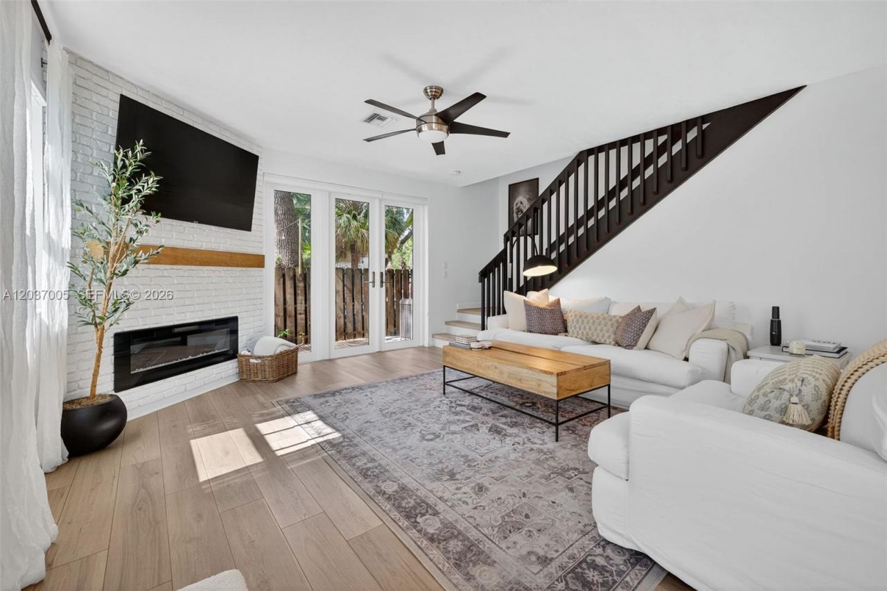1214 W Las Olas Blvd , Fort Lauderdale, FL 33312 Photo