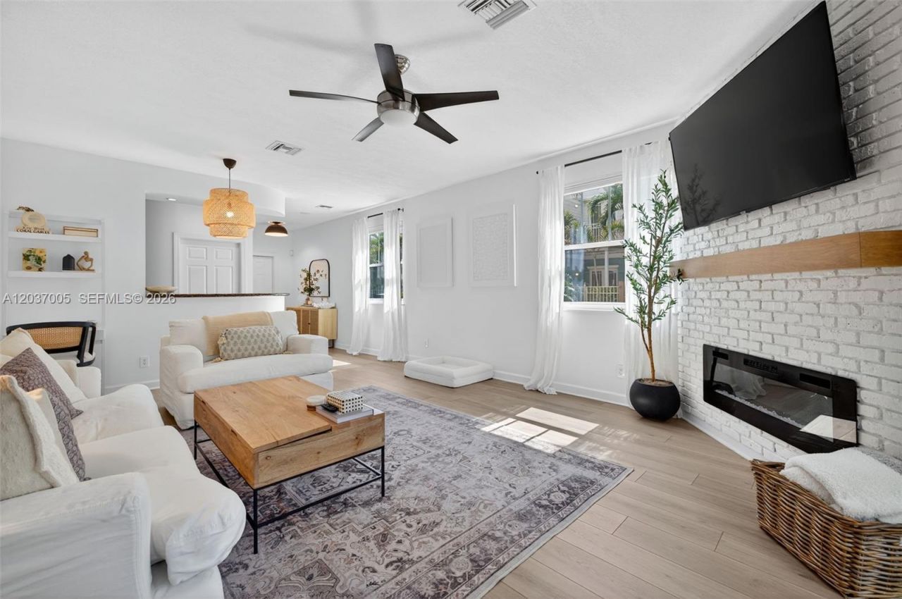 1214 W Las Olas Blvd , Fort Lauderdale, FL 33312 Photo