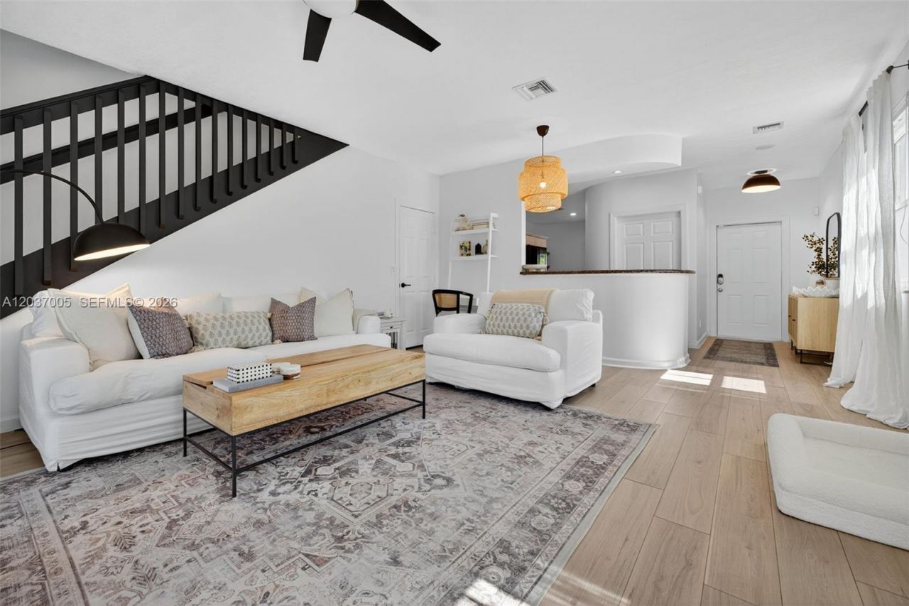 1214 W Las Olas Blvd , Fort Lauderdale, FL 33312 Photo
