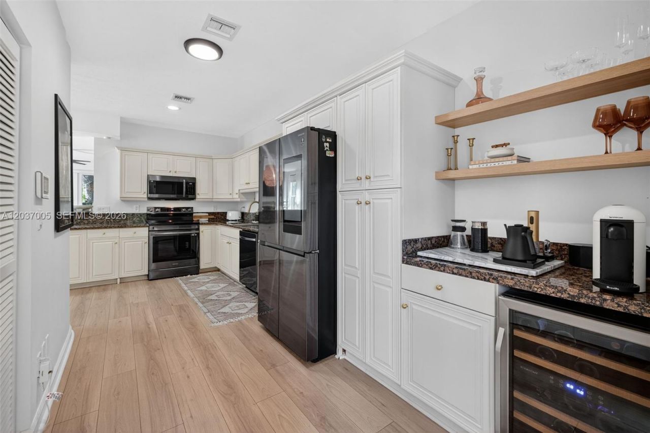 1214 W Las Olas Blvd , Fort Lauderdale, FL 33312 Photo
