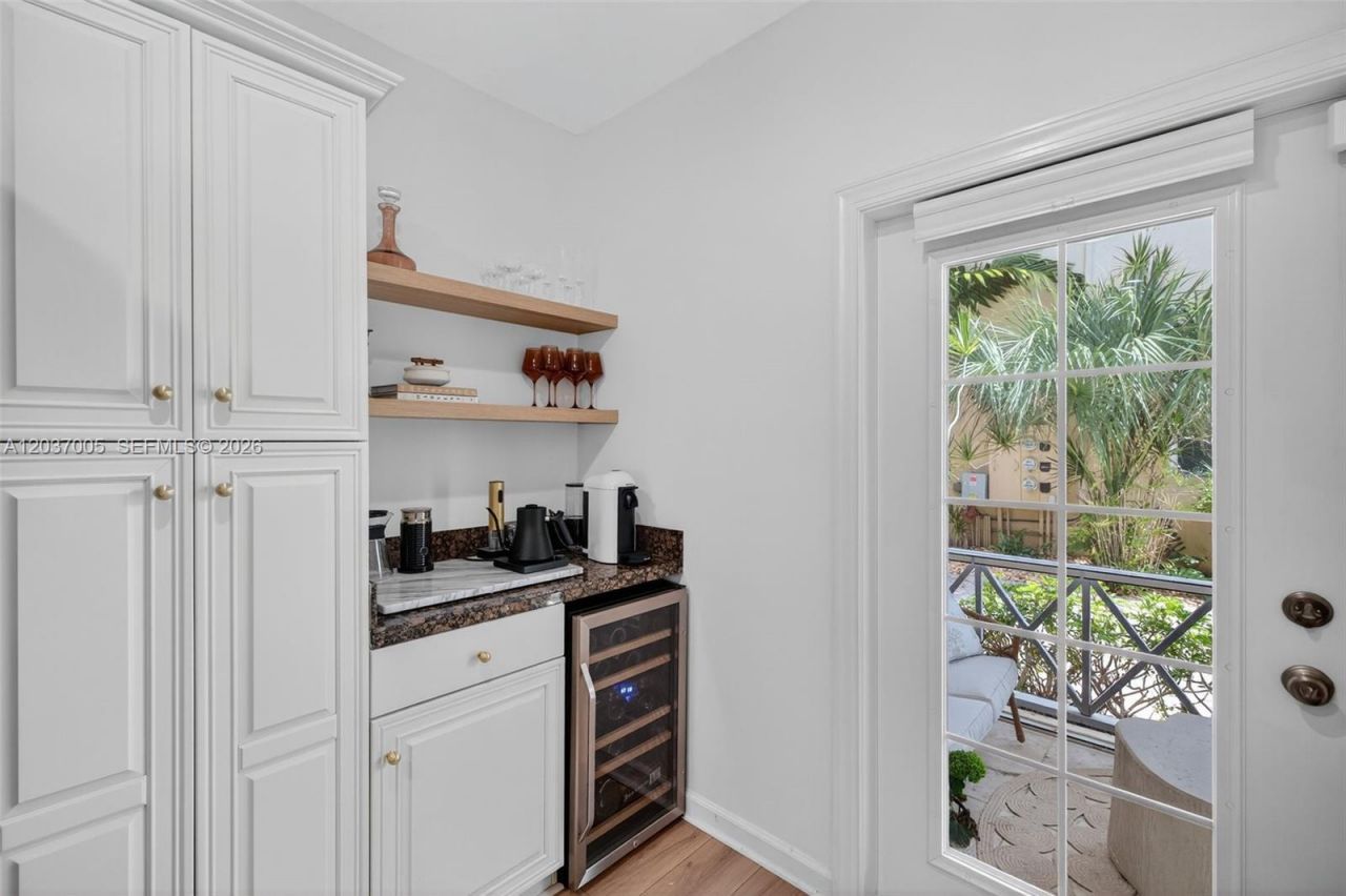 1214 W Las Olas Blvd , Fort Lauderdale, FL 33312 Photo