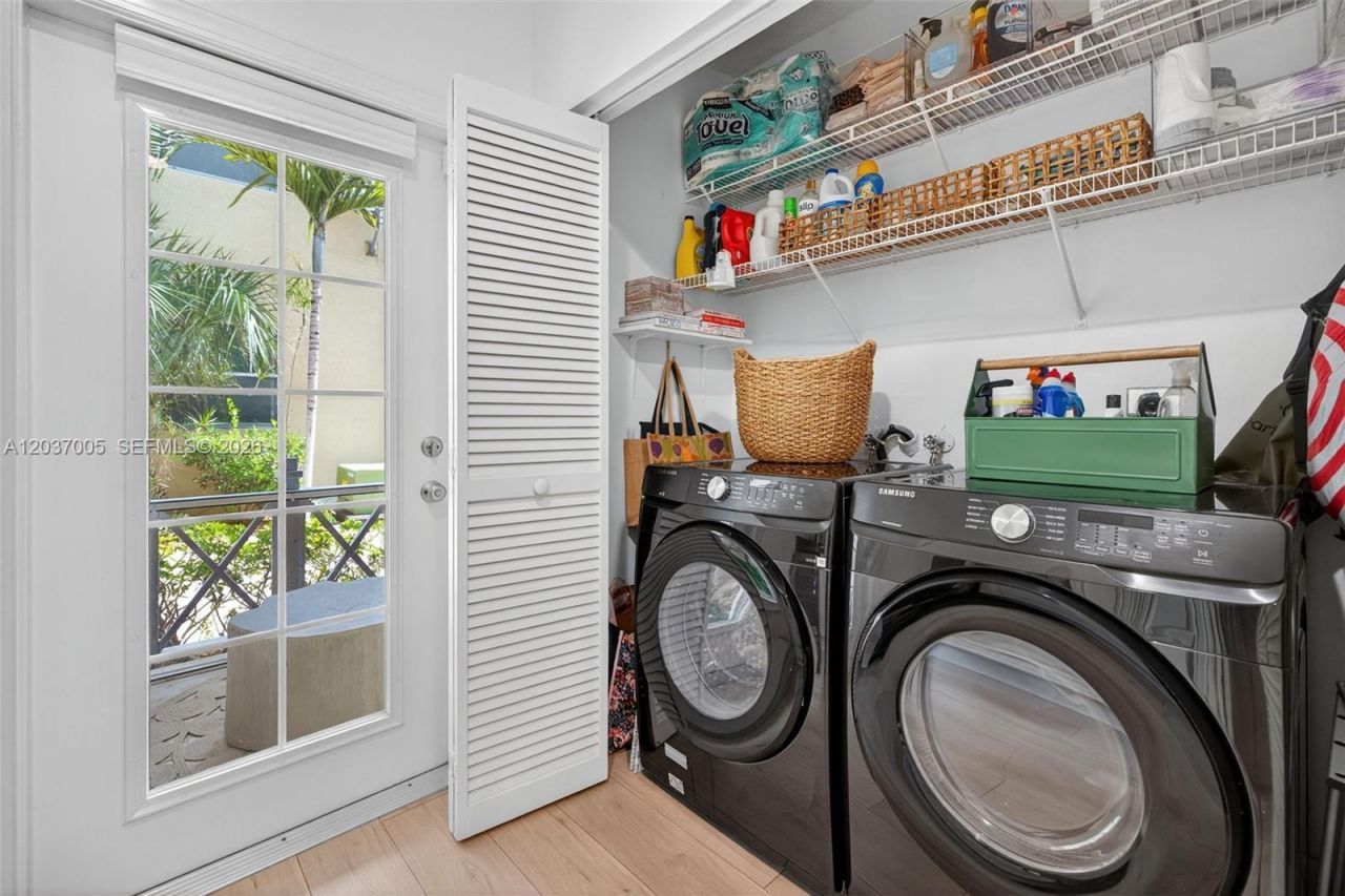 1214 W Las Olas Blvd , Fort Lauderdale, FL 33312 Photo