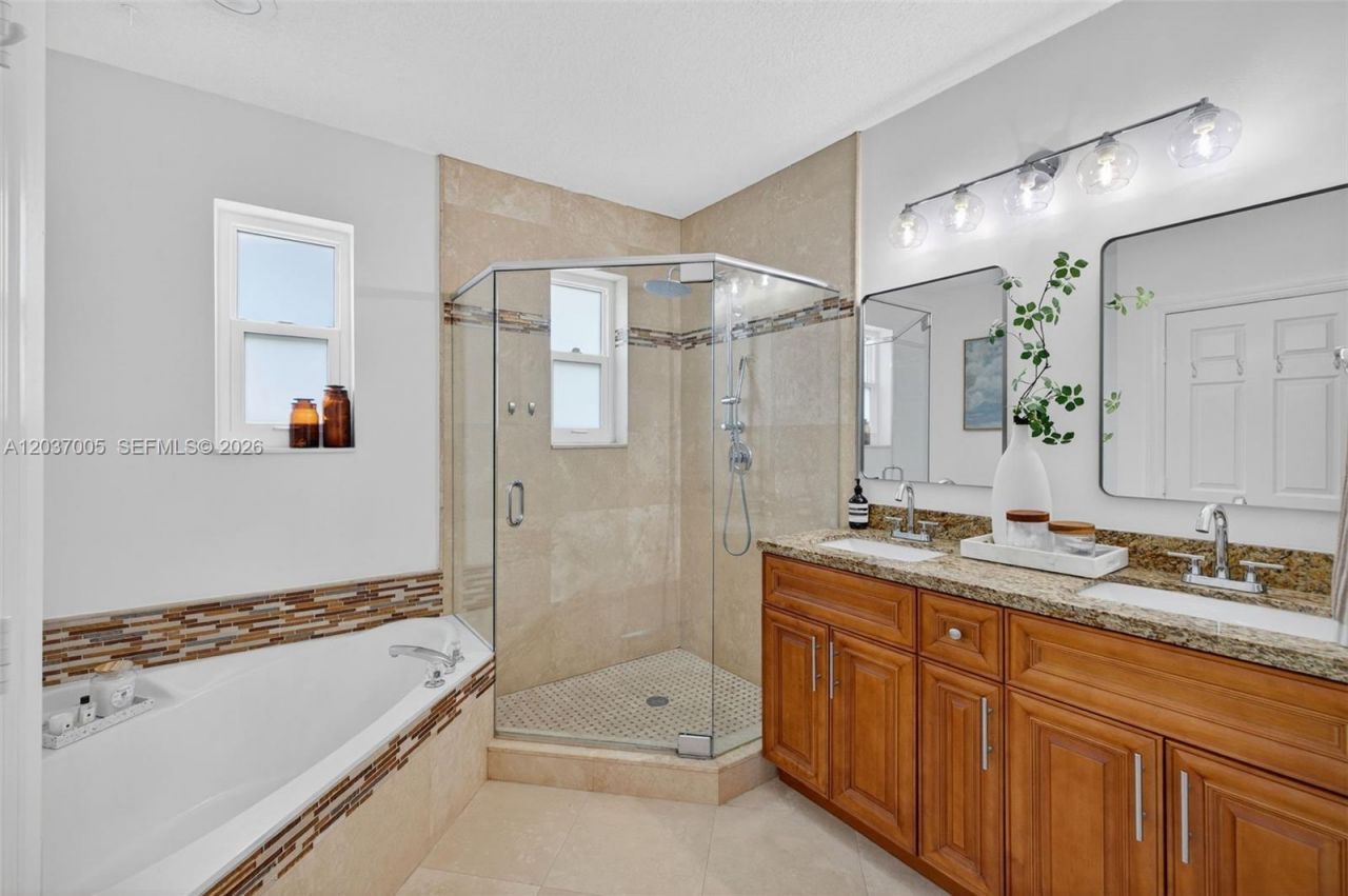 1214 W Las Olas Blvd , Fort Lauderdale, FL 33312 Photo