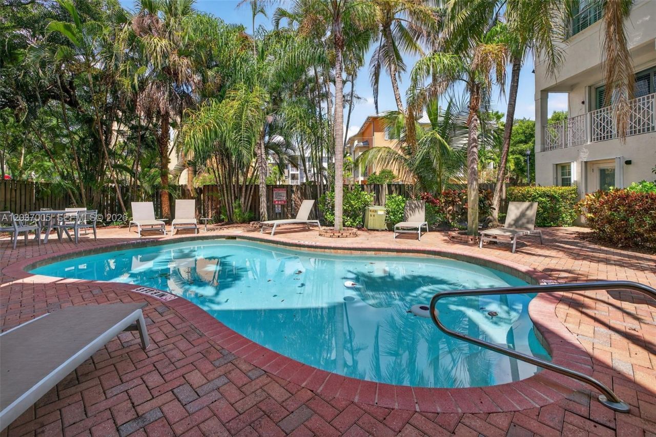 1214 W Las Olas Blvd , Fort Lauderdale, FL 33312 Photo