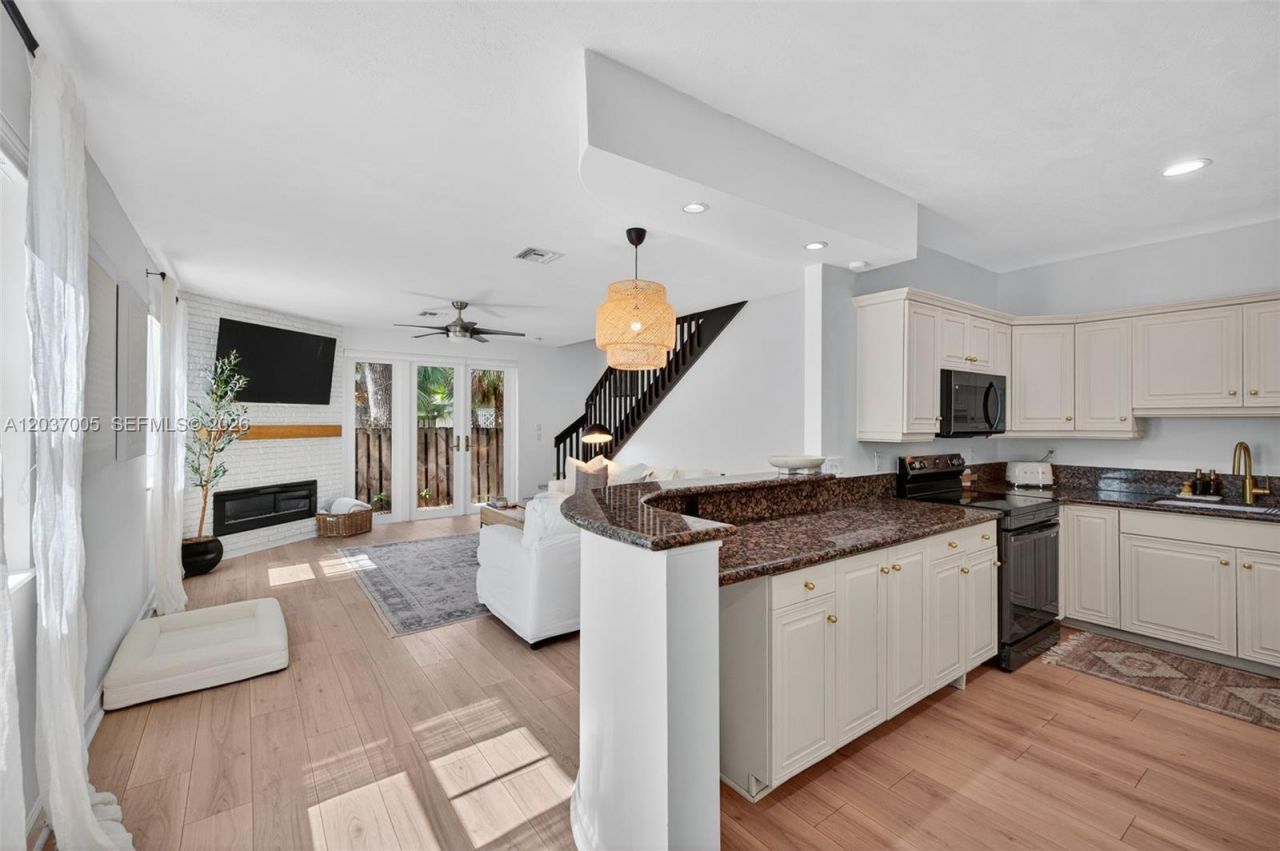 1214 W Las Olas Blvd , Fort Lauderdale, FL 33312 Photo