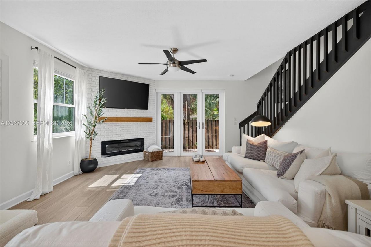 1214 W Las Olas Blvd , Fort Lauderdale, FL 33312 Photo