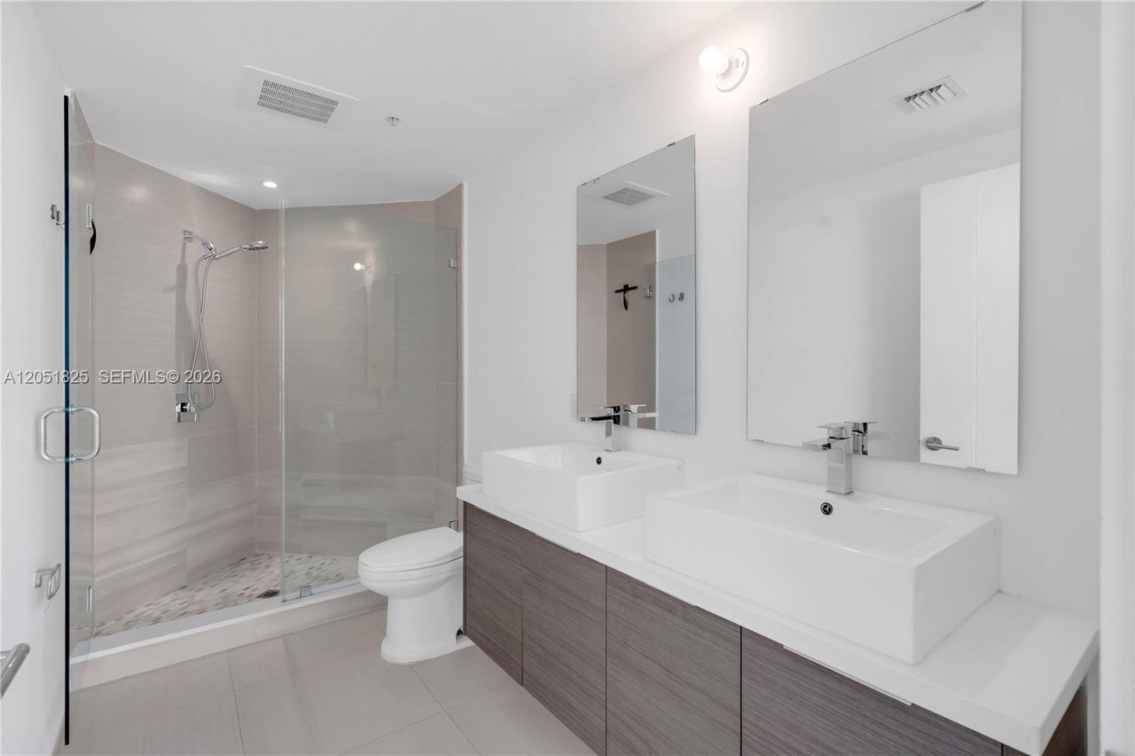 1010 SW 2nd Ave , Unit 1003, Miami, FL 33130 Photo