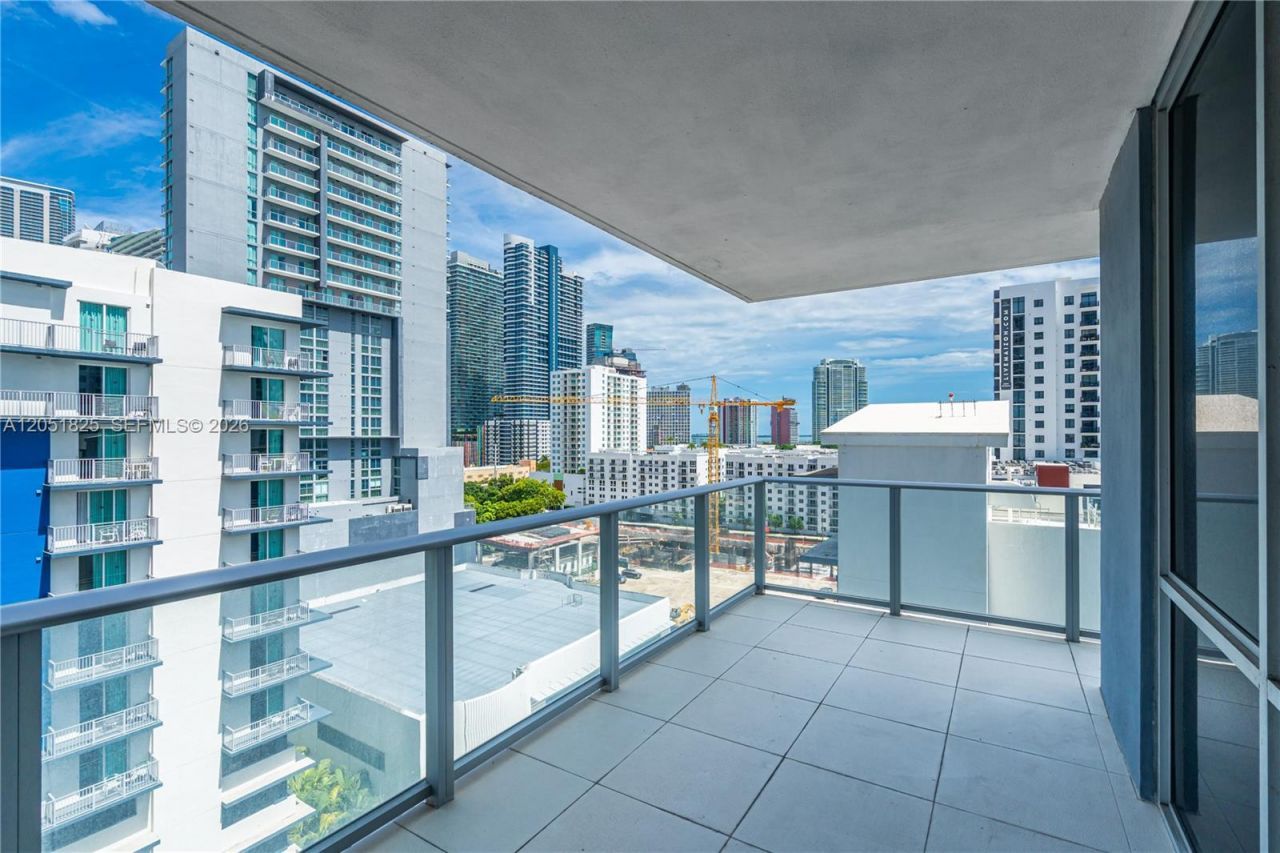 1010 SW 2nd Ave , Unit 1003, Miami, FL 33130 Photo