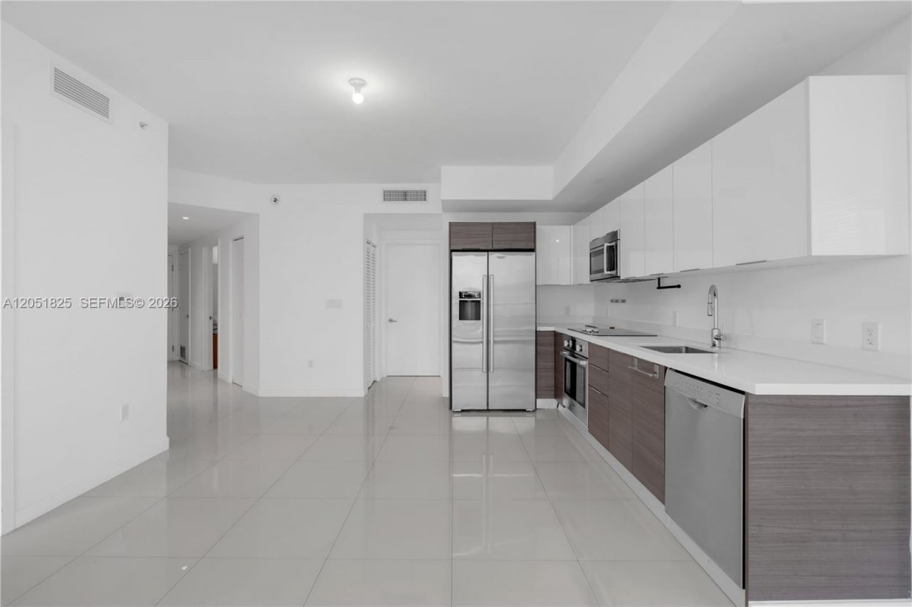 1010 SW 2nd Ave , Unit 1003, Miami, FL 33130 Photo
