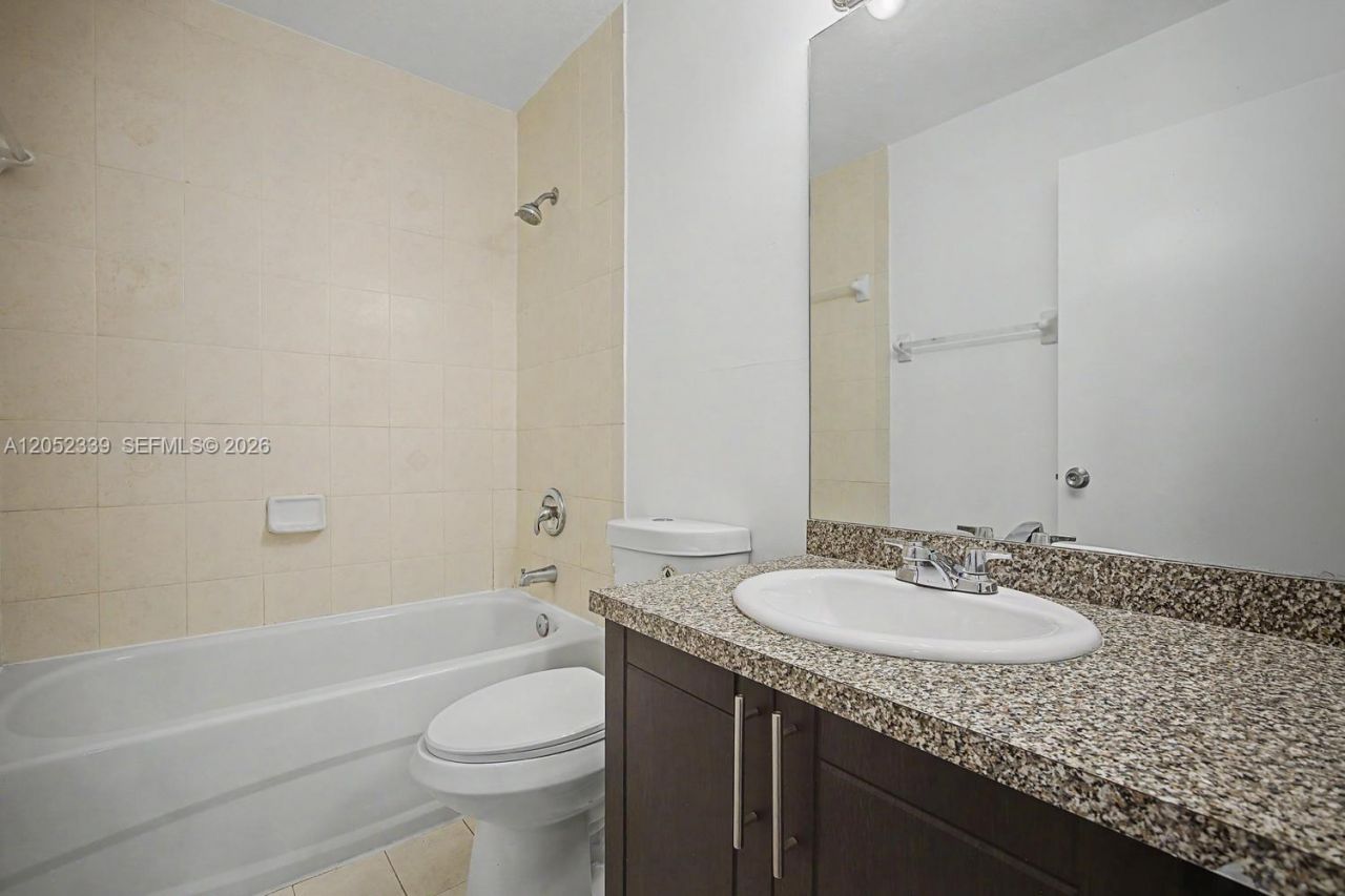 1668 SE 30th St , Unit 1, Homestead, FL 33035 Photo