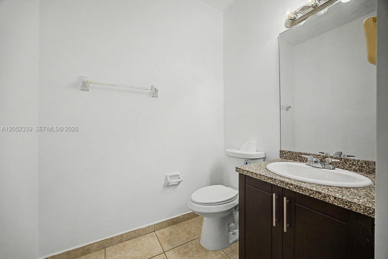 1668 SE 30th St , Unit 1, Homestead, FL 33035 Photo