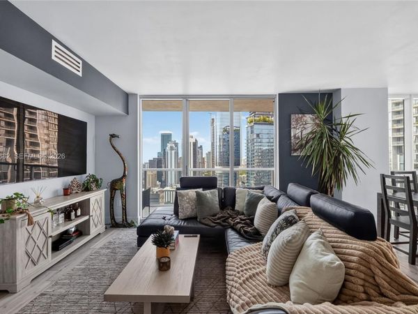 55 SE 6th St, Unit 3802, Miami, FL 33131