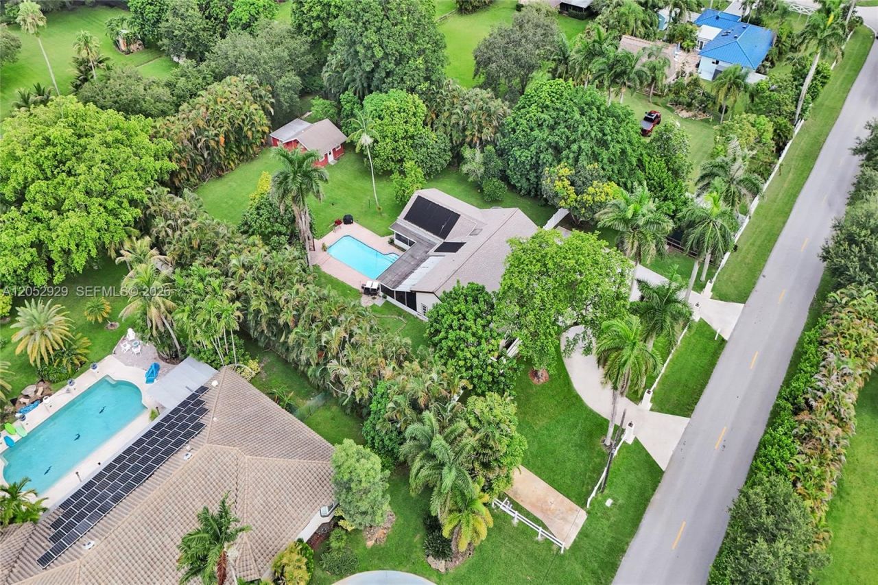 2255 SW 145th Ave, Davie, FL 33325 Photo