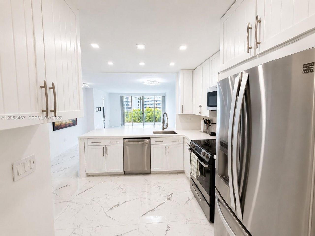 1750 NE 191st St , Unit 605-1, Miami, FL 33179 Photo