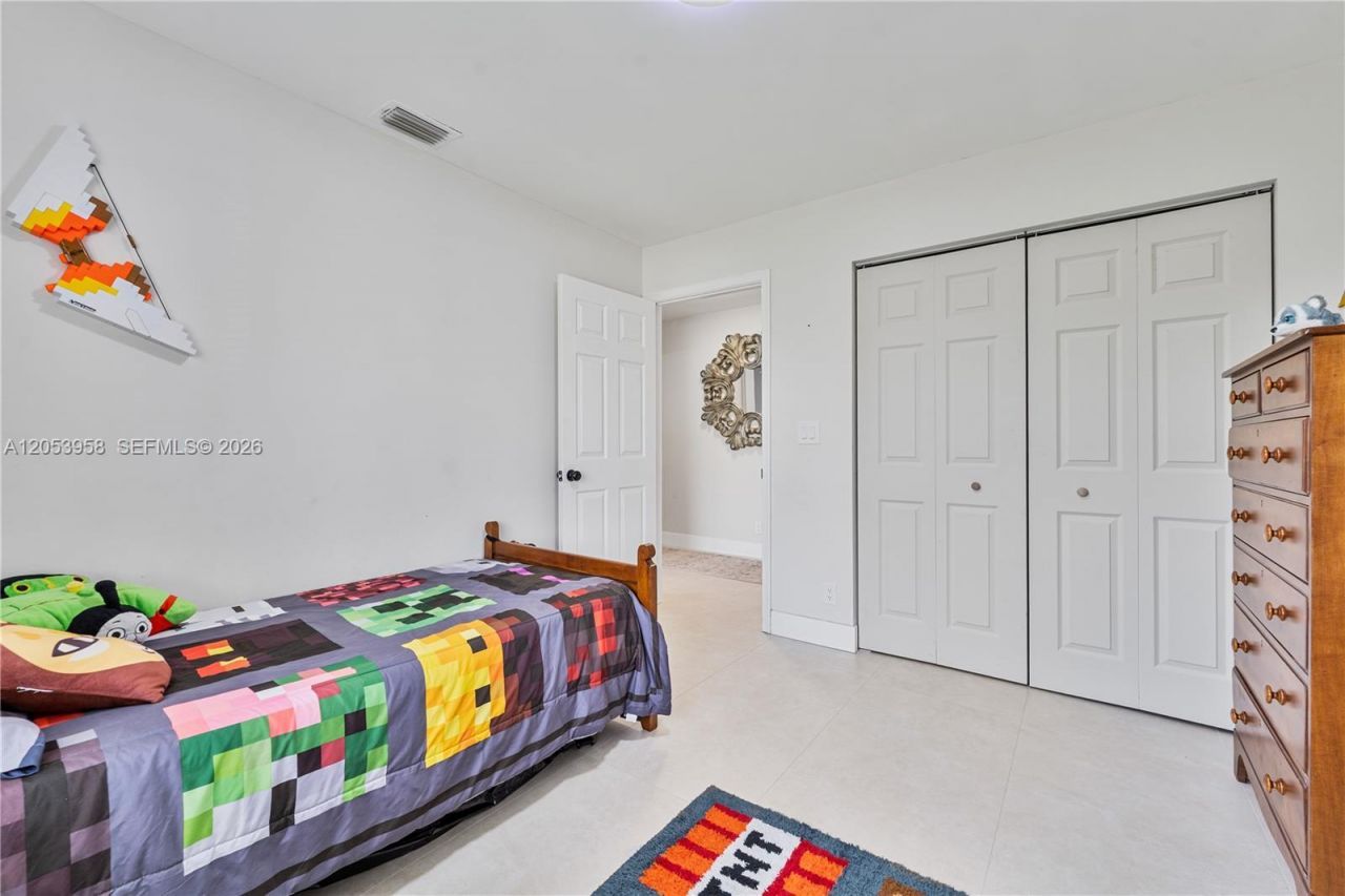 139 Galiano St , Royal Palm Beach, FL 33411 Photo