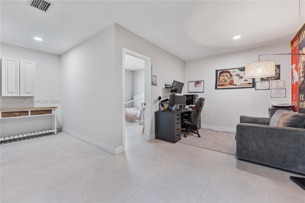 139 Galiano St , Royal Palm Beach, FL 33411 Photo