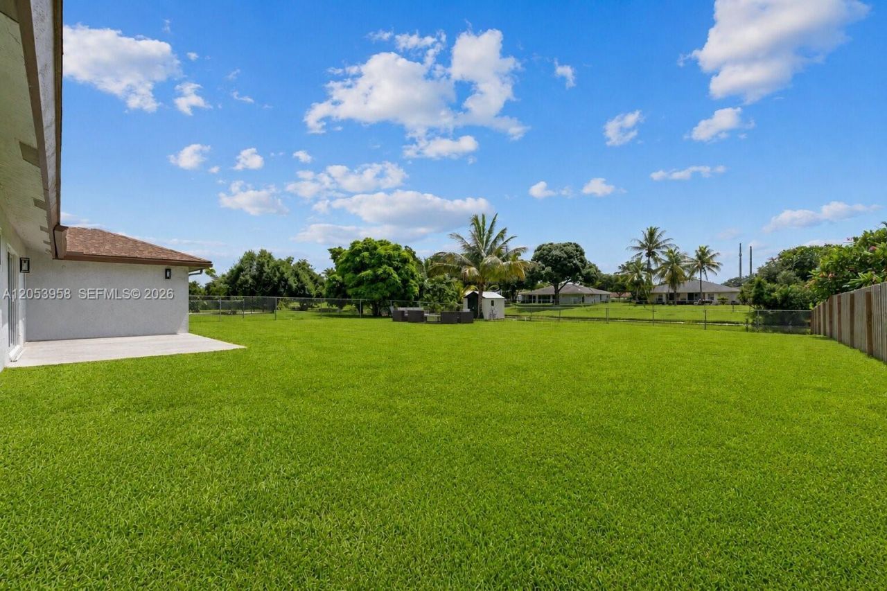 139 Galiano St , Royal Palm Beach, FL 33411 Photo