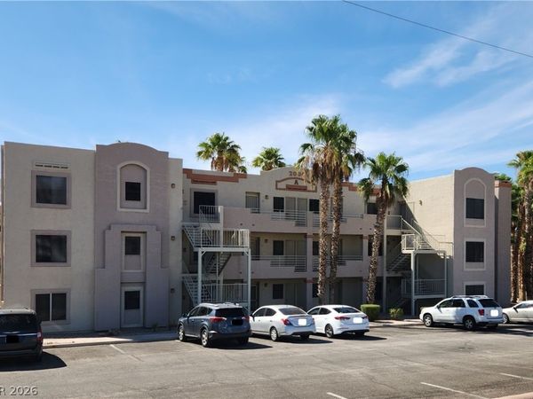 2004 Mesquite Lane , Unit 203, Laughlin, NV 89029