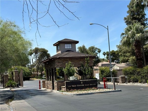 777 N Vegas Valley Drive , Las Vegas, NV 89109