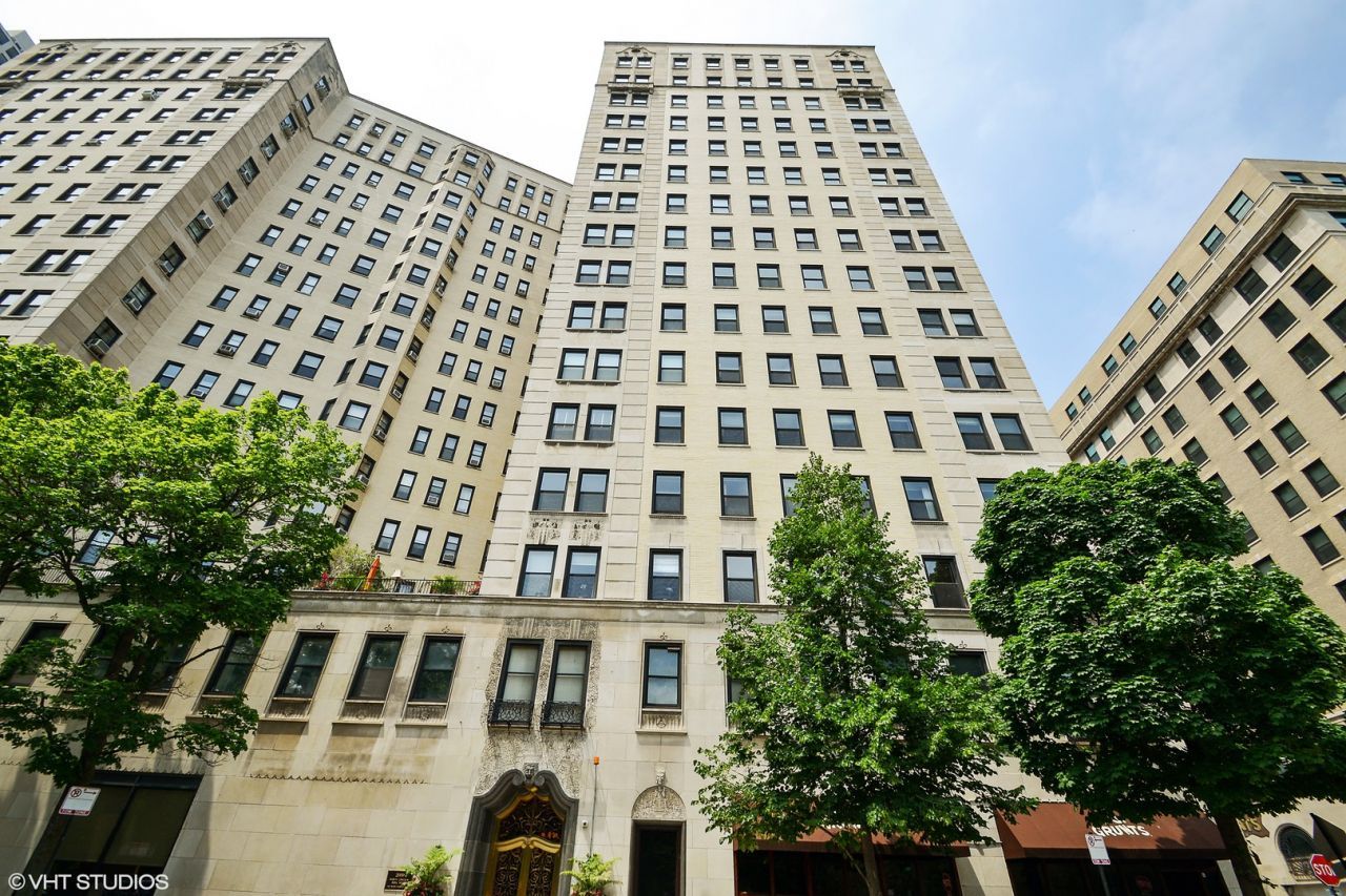 2000 N Lincoln Park West, Unit 1615, Chicago, IL 60614 Main Photo