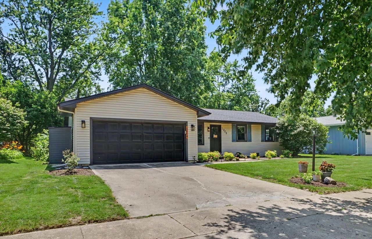 2008 Park Ridge Drive , Urbana, IL 61802