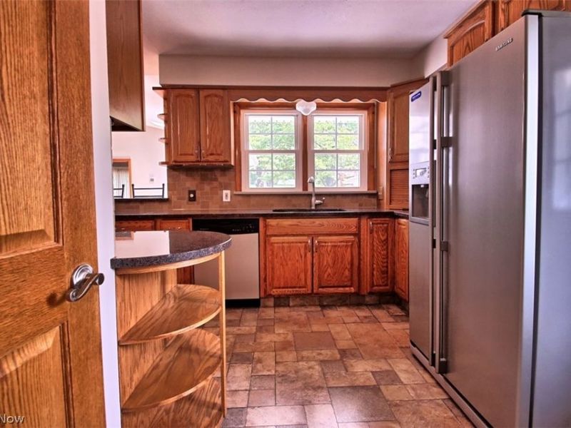 1199 Stearns Street, Brunswick, OH 44212 Photo 10