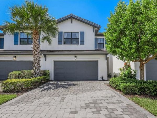 7348 Rockefeller DR , NAPLES, FL 34119