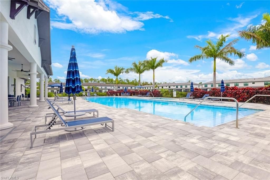7348 Rockefeller Dr, Naples, FL 34119 Photo