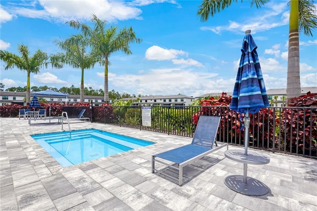 7348 Rockefeller Dr, Naples, FL 34119 Photo
