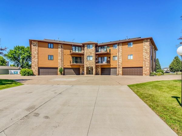 3201 14th Street S, Unit 201, Moorhead, MN 56560