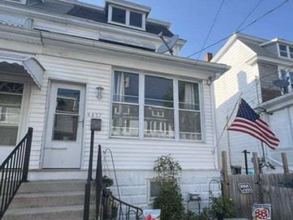 437 HESS STREET, SCHUYLKILL HAVEN, PA 17972