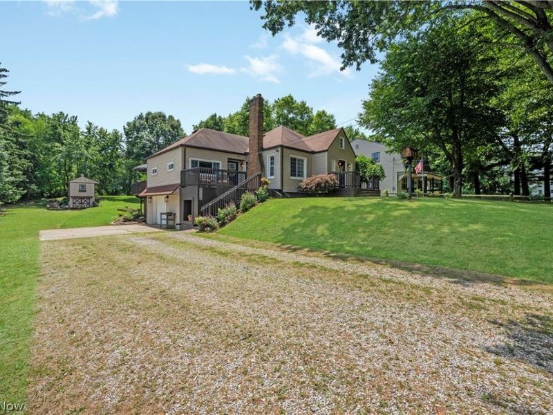 8130 Navarre Road SW, Massillon, OH 44646 Photo 2
