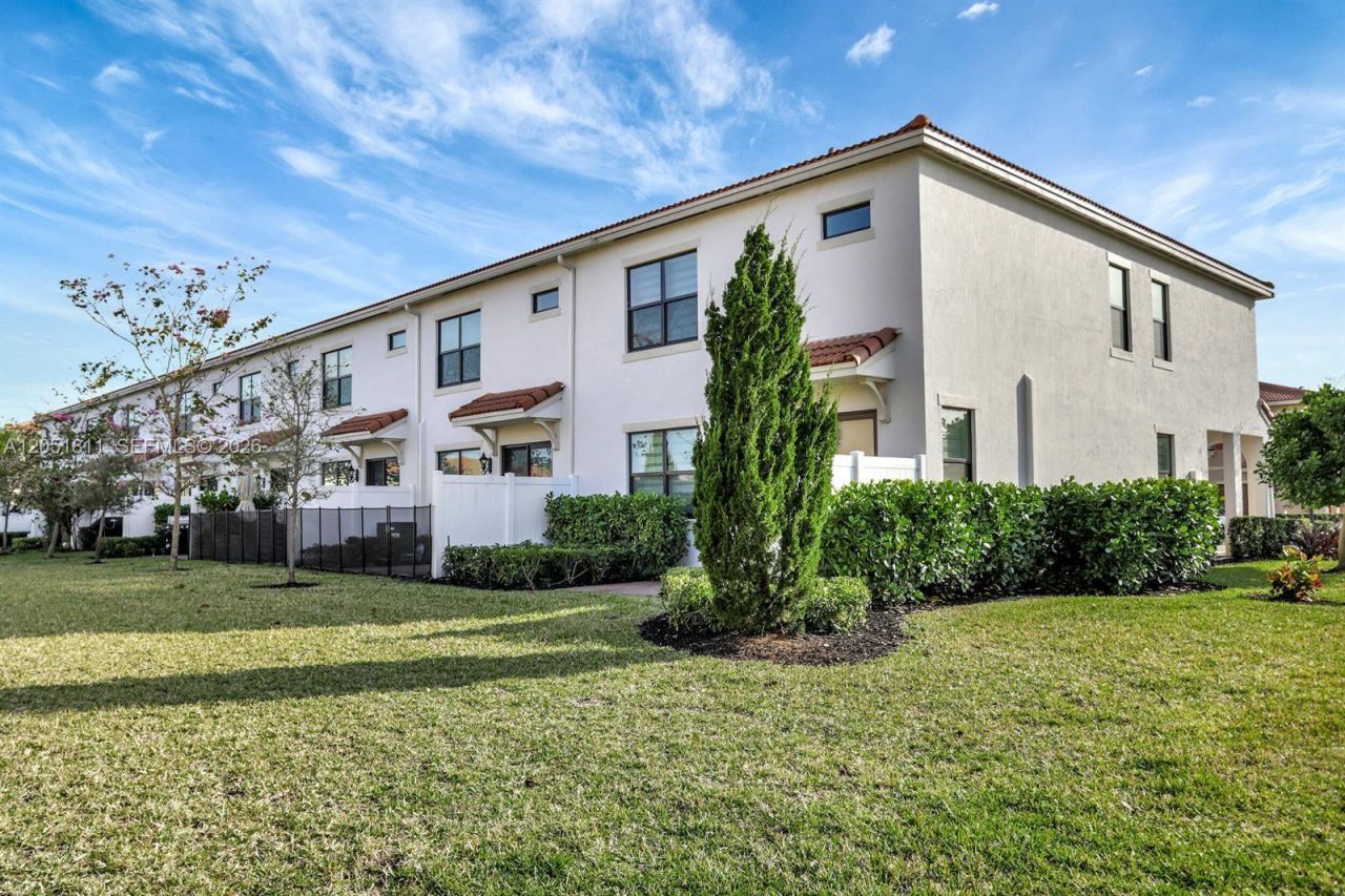 9517 Glider Way , Boca Raton, FL 33428 Photo
